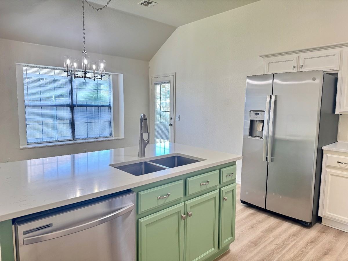 17609 Gold Dr #1 - Photo 7 of 25