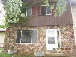 featured image of 907 Sprucewood Ln #1