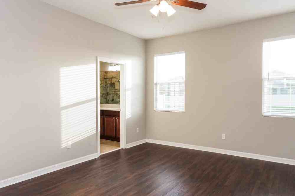 1859 Castleton Dr - Photo 6 of 16