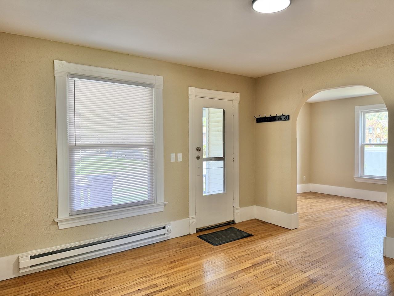 1004 15th St #1 - Photo 2 of 13