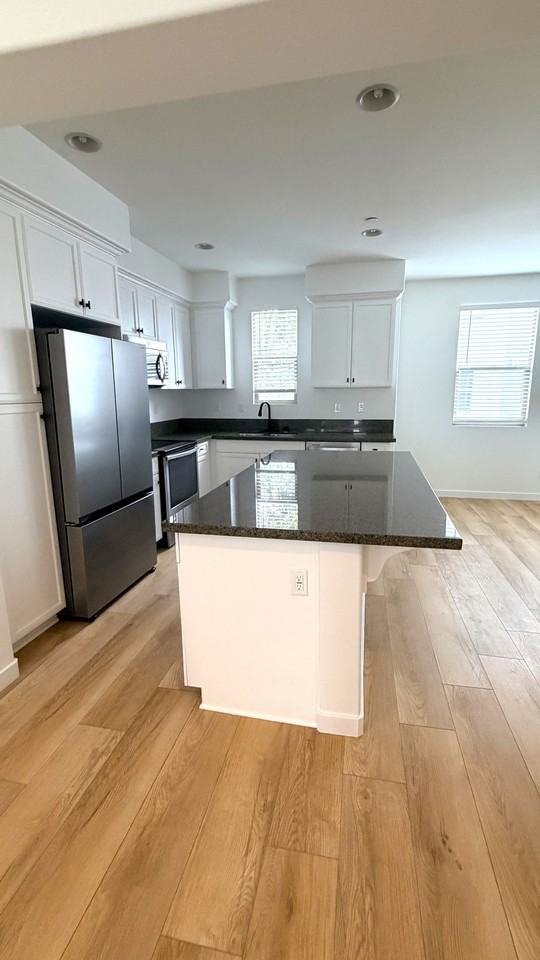 1876 Orizaba Ave #1 - Photo 5 of 29
