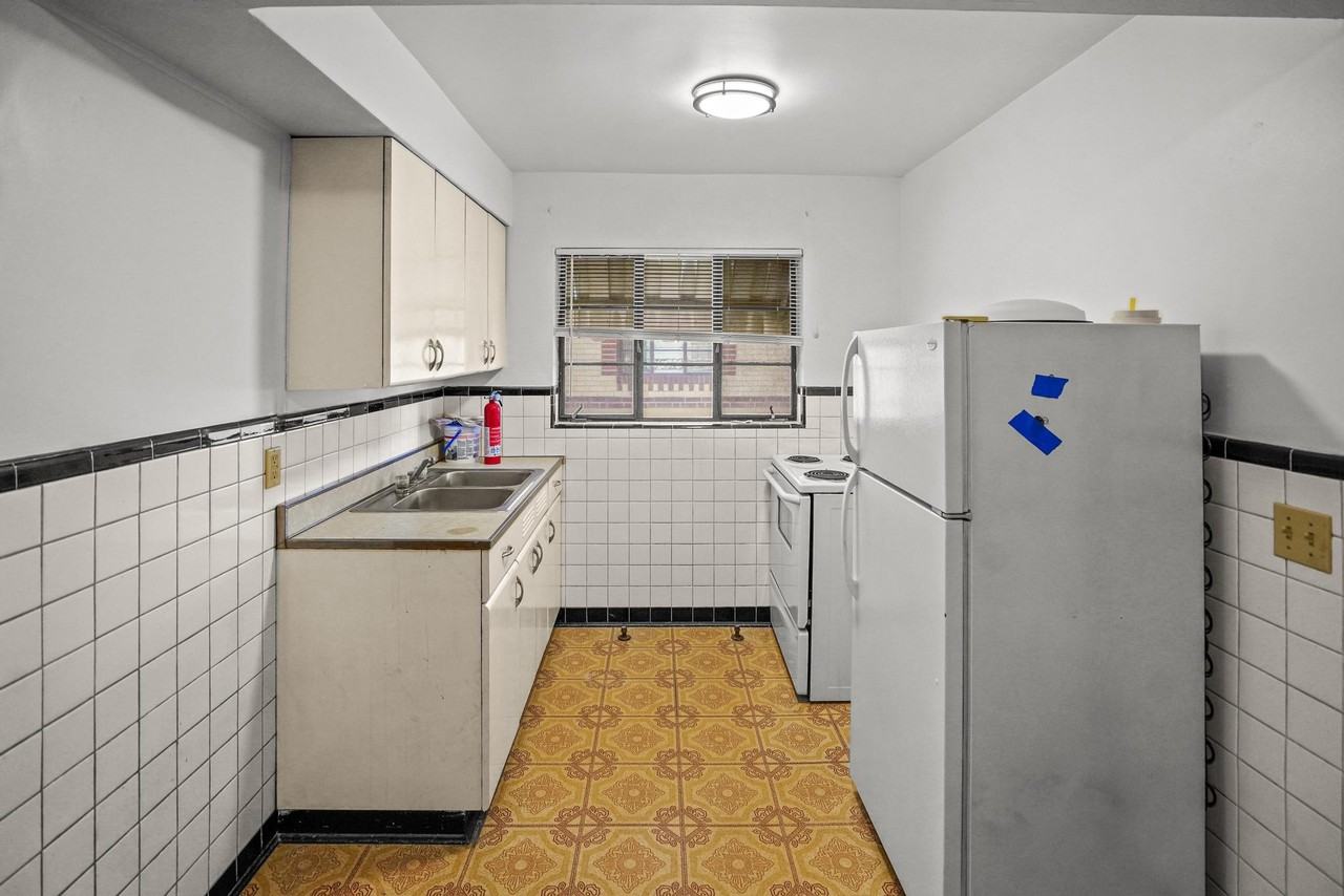 2629 Park Ave #1 - Photo 3 of 9