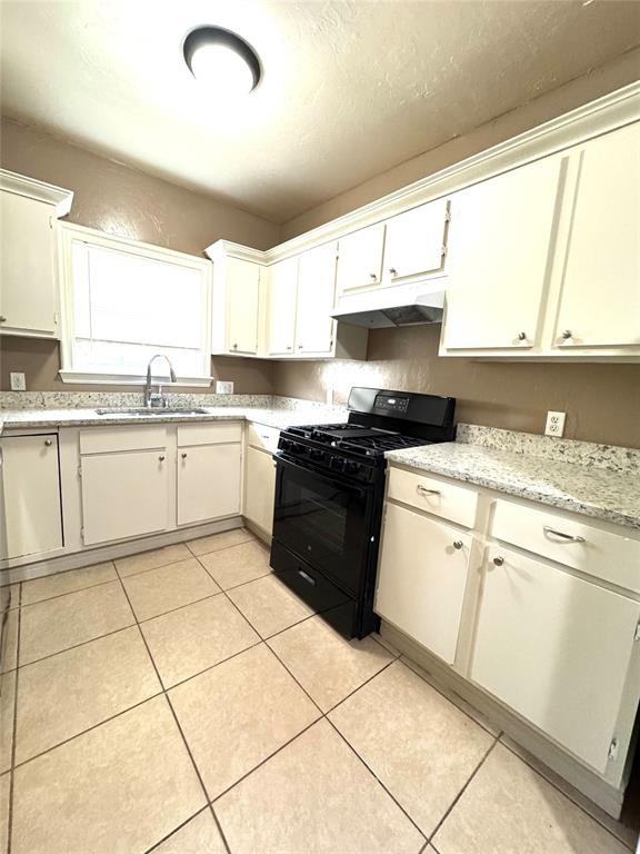 2937 Pioneer St #1 - Photo 7 of 31