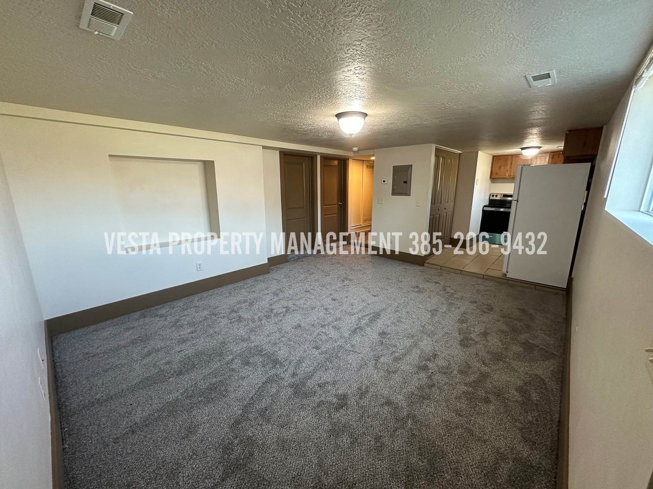 2201 Jefferson Ave #D - Photo 2 of 13