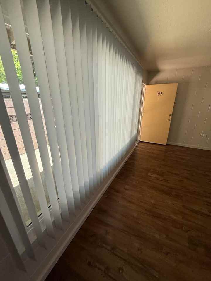 Del Nido Apartments - Photo 4 of 21