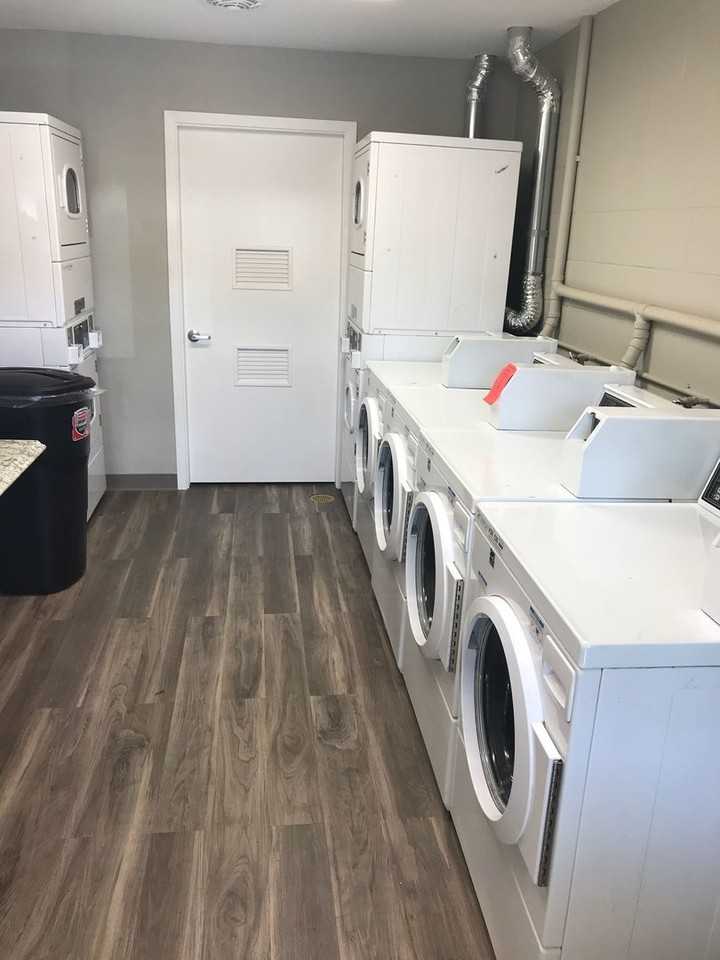 Del Nido Apartments - Photo 4 of 23