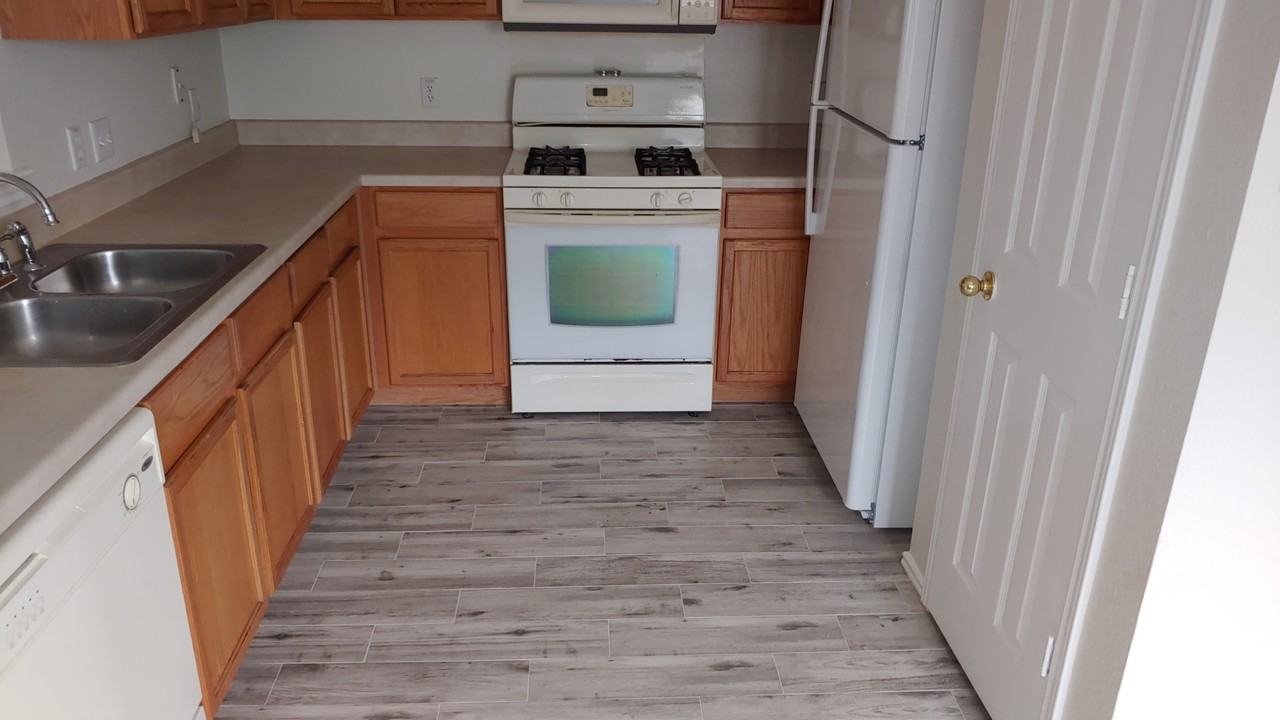 2739 Fairview Dr #1 - Photo 2 of 15