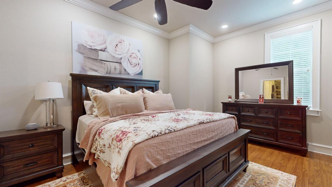 N Campbell Ave #3 - Photo 5 of 10