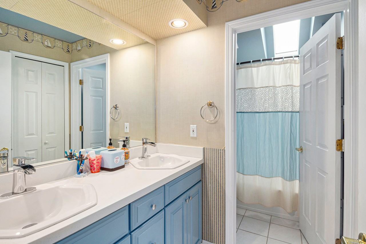 936 Beaver Crossing Ln #1 - Photo 3 of 15