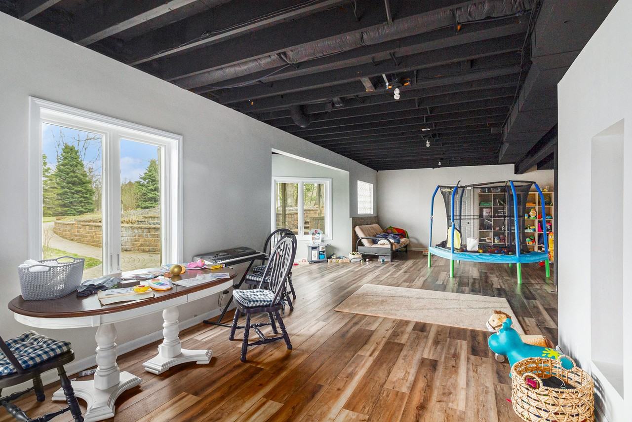 936 Beaver Crossing Ln #1 - Photo 5 of 15