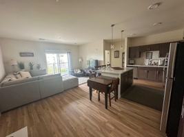featured image of 143 N Wildwood St
