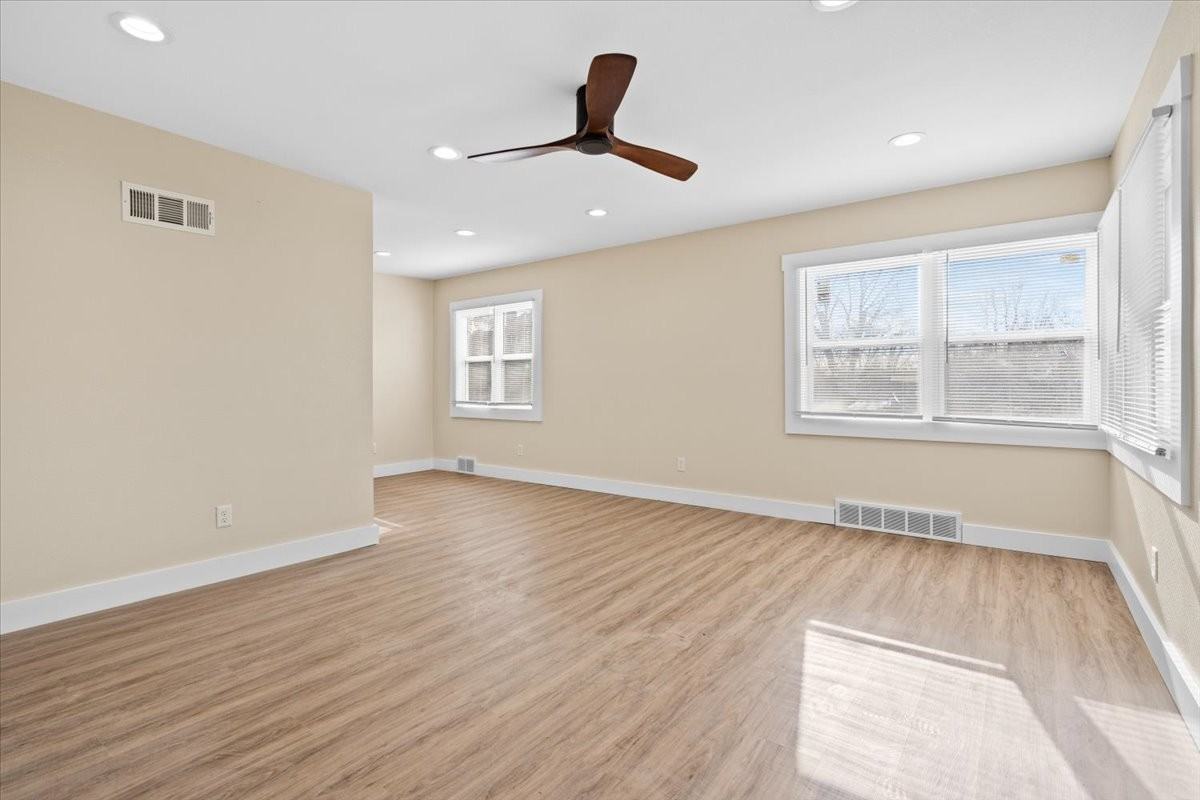 621 Chestnut St #WEST - Photo 4 of 17