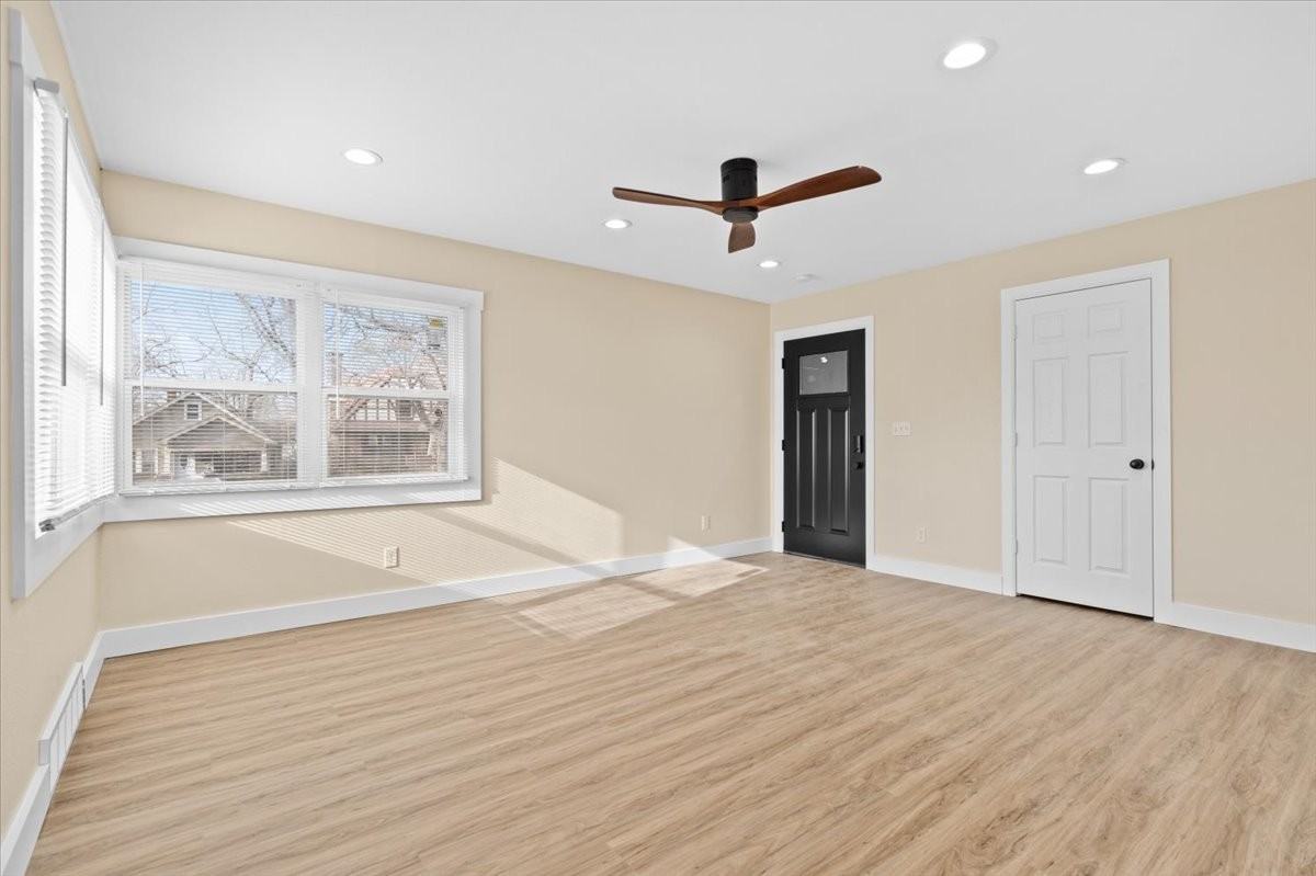 621 Chestnut St #WEST - Photo 5 of 17