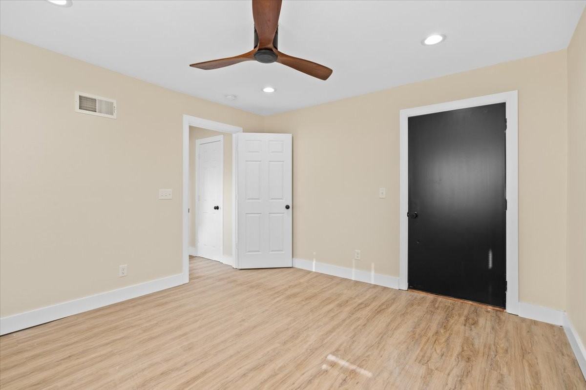 621 Chestnut St #WEST - Photo 6 of 17