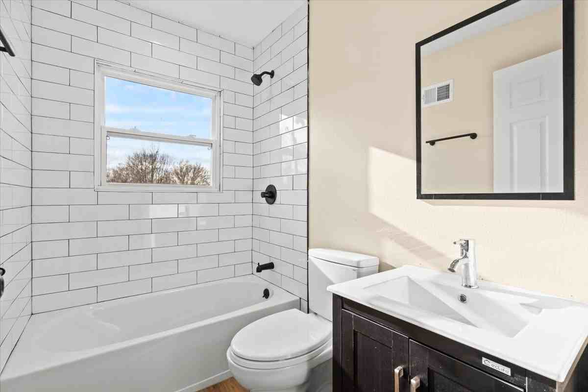 621 Chestnut St #WEST - Photo 7 of 17