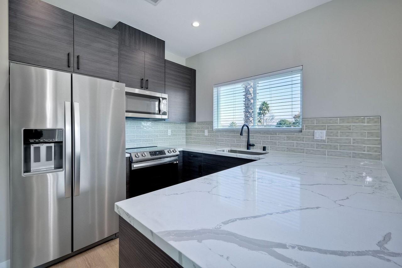 5169 Tipton St #5169 - Photo 4 of 19