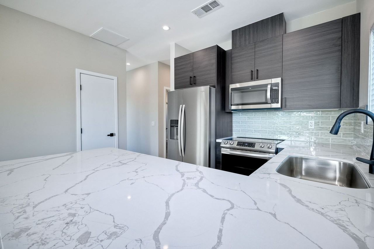 5169 Tipton St #5169 - Photo 5 of 19