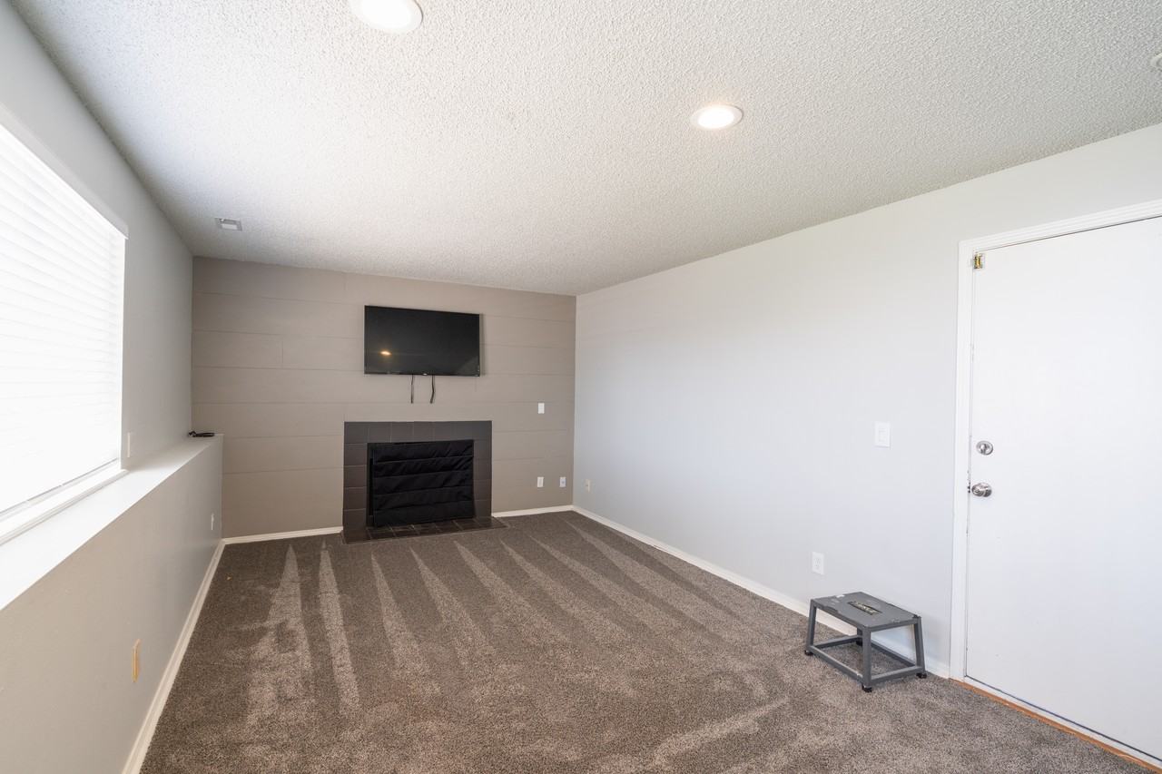 3805 Blazingwood Way #1 - Photo 7 of 17