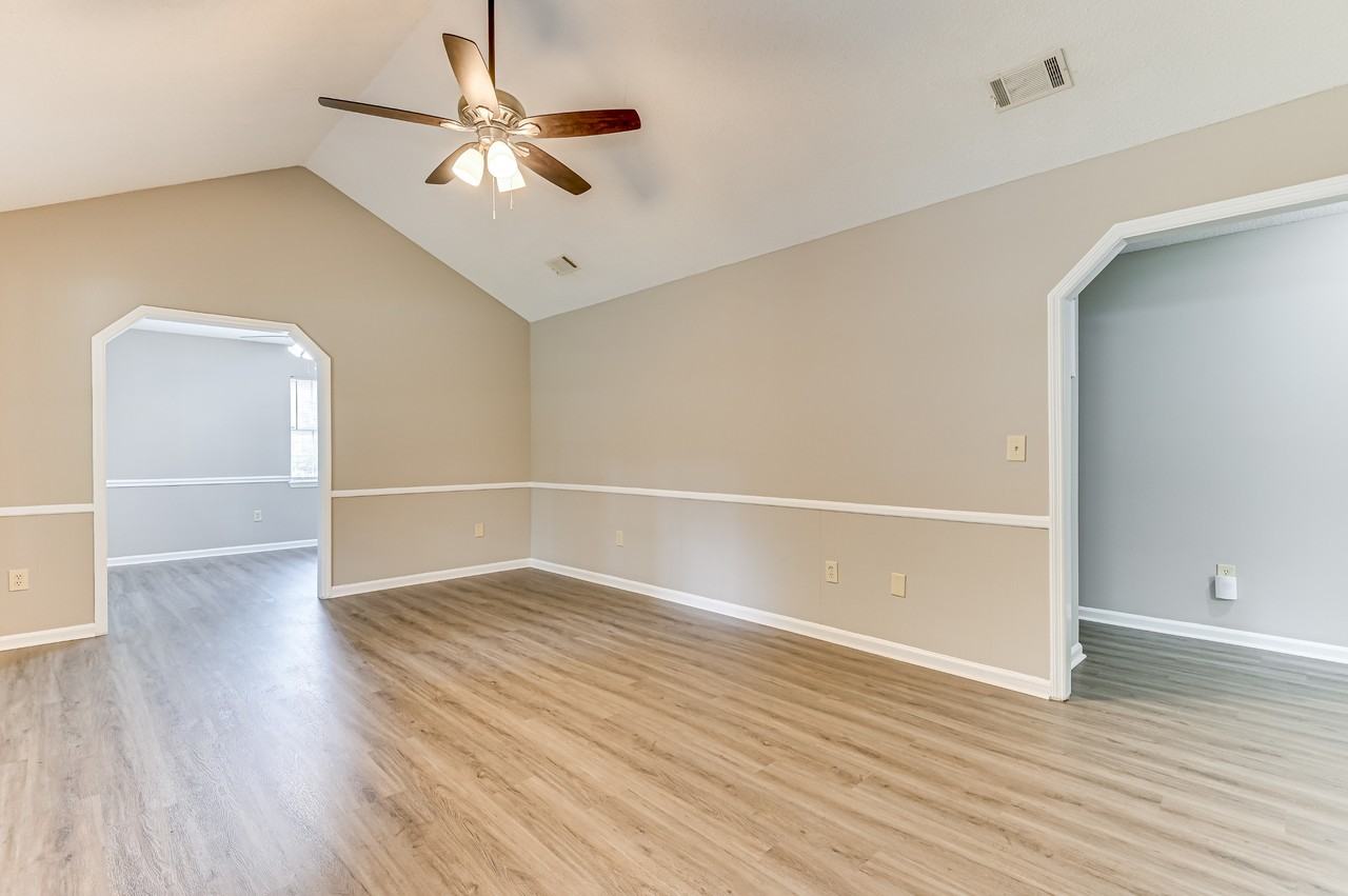 2960 Glenn Hills Dr #1 - Photo 7 of 35
