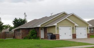 2422 SW A Ave - Photo 1 of 1