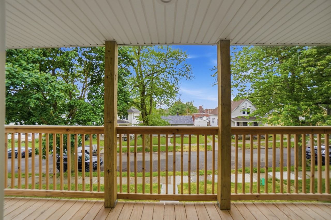 1626 Howell St #1 - Photo 4 of 30