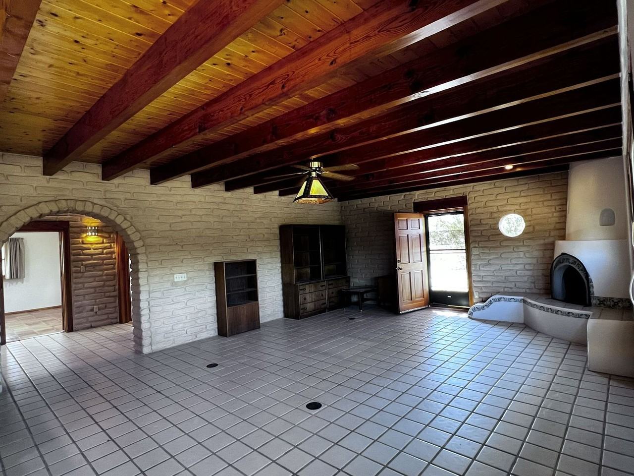 5 Oriente Ct - Photo 4 of 50