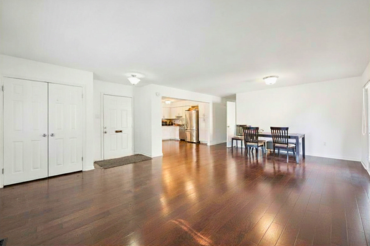 5012 Quebec St #1 - Photo 4 of 18