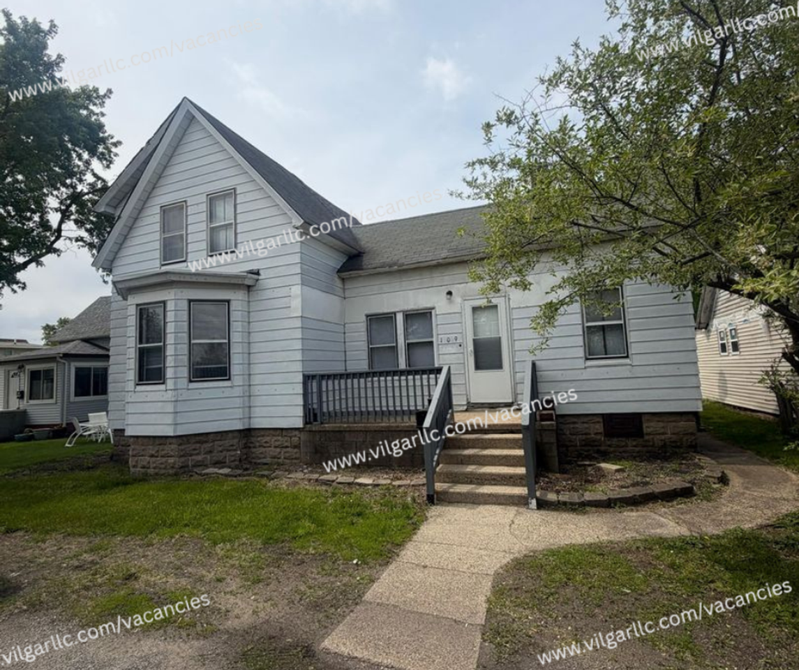 109 Columbia St - Photo 2 of 24