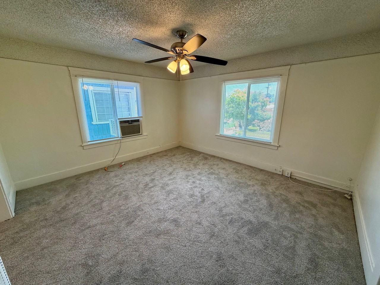 917-917 1/2 Dos Robles #917A - Photo 3 of 10