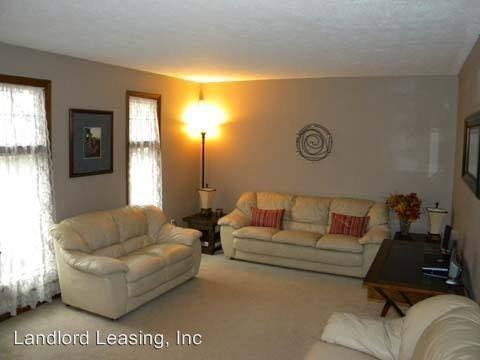 1351 Rolling Meadows Dr - Photo 2 of 12