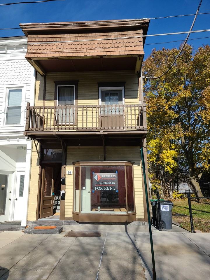 76 Front St #FL2 - Photo 2 of 4