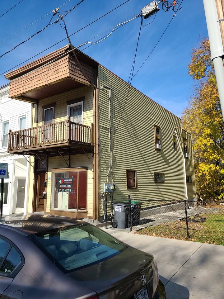 76 Front St #FL2 - Photo 3 of 4