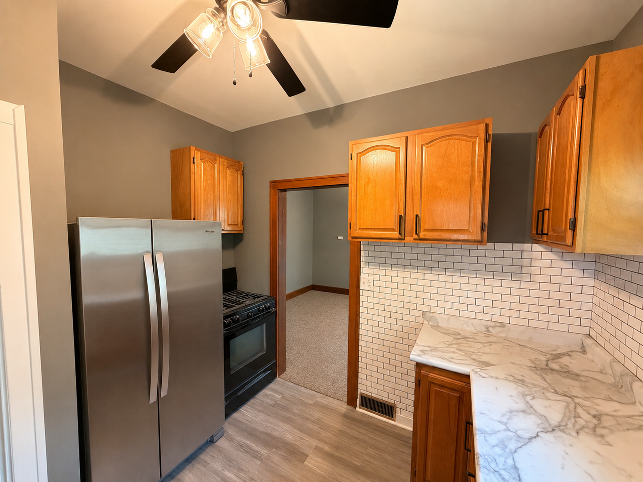 1706 29th St - Photo 2 of 13