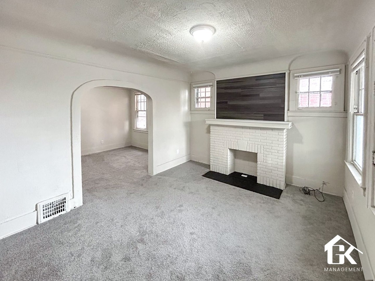 2638 Richton St - Photo 2 of 12