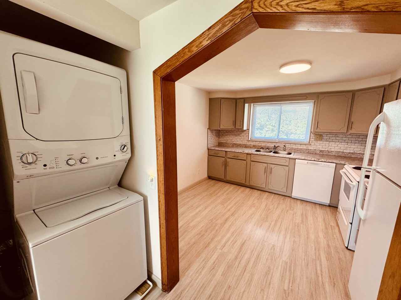 1393 Saratoga Ave #1 - Photo 6 of 18