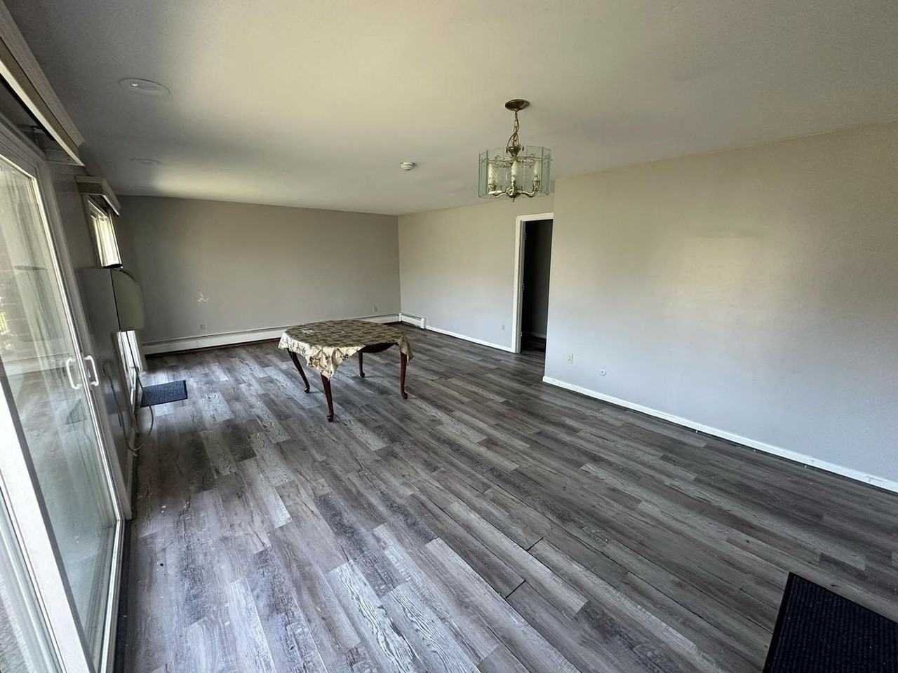 48 Fernview Ave - Photo 2 of 25