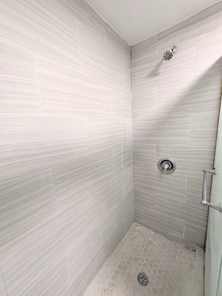 1332 Akridge St Nw #1 - Photo 6 of 13