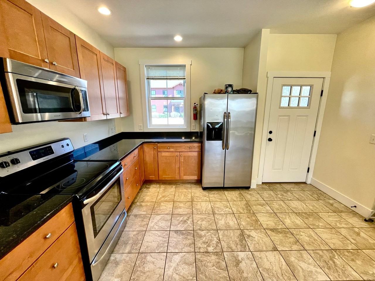 111 Grey Rock Rd #116 - Photo 3 of 22