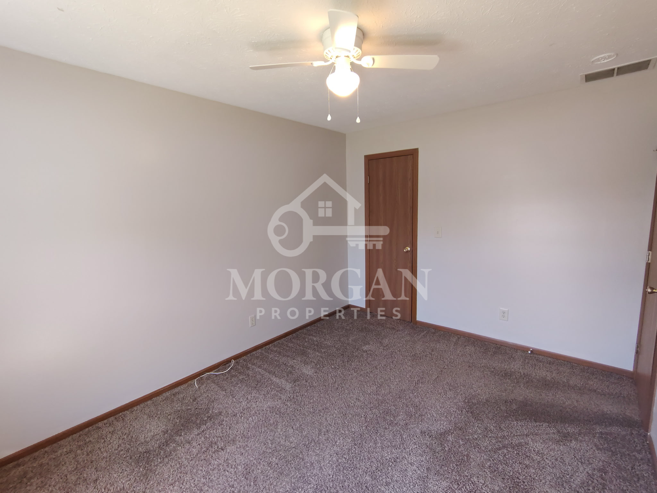 1305 Chesterfield Dr - Photo 7 of 8