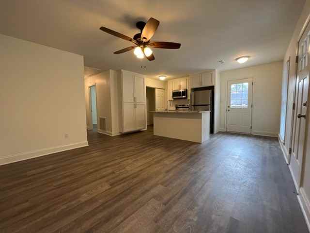 549 Wonder Ln #1 - Photo 2 of 10