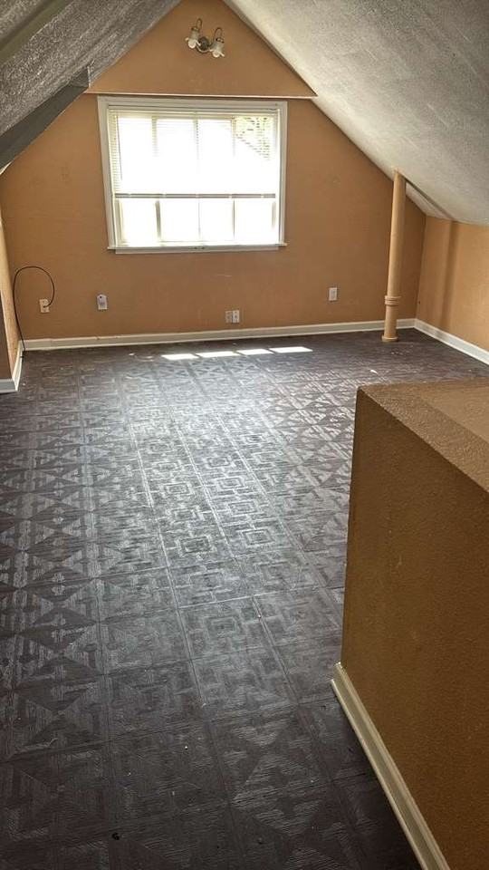 5554 Dalewood Ave #1 - Photo 5 of 8