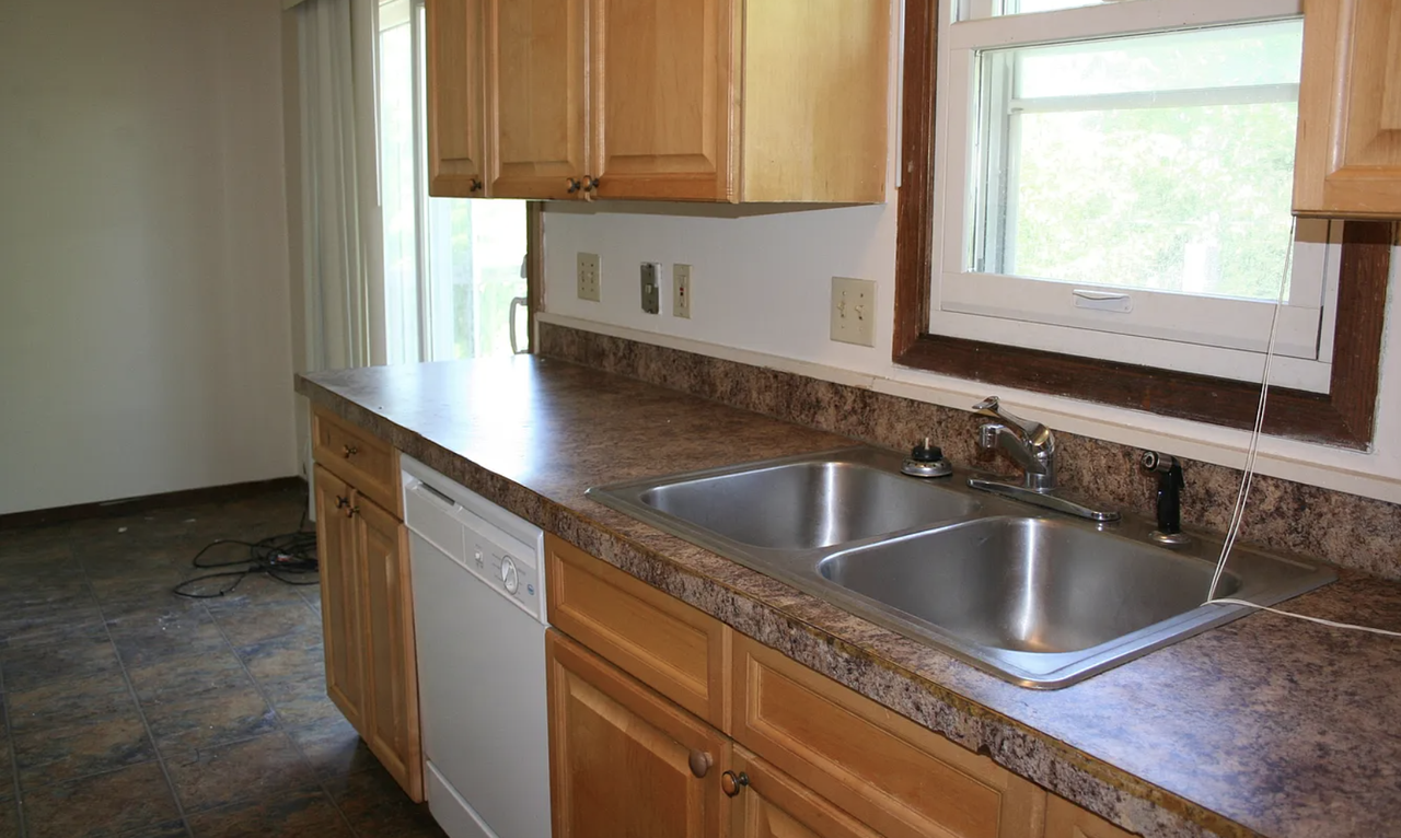 130 W 61st St #130 - Photo 2 of 9