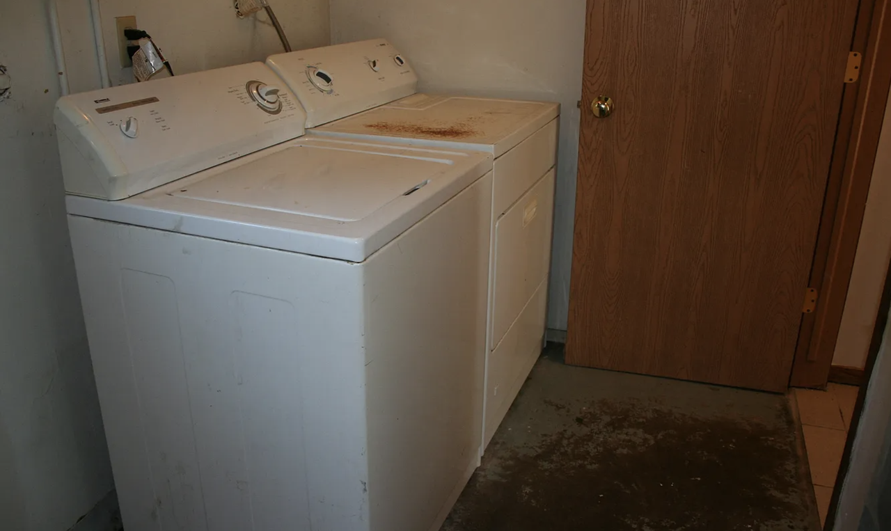 130 W 61st St #130 - Photo 7 of 9