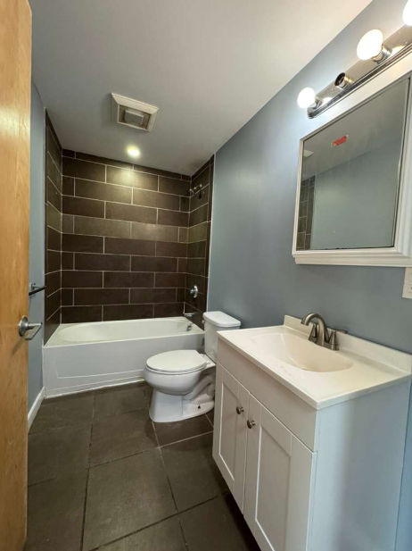 62 Coleman St Apt 3h #3H - Photo 3 of 13