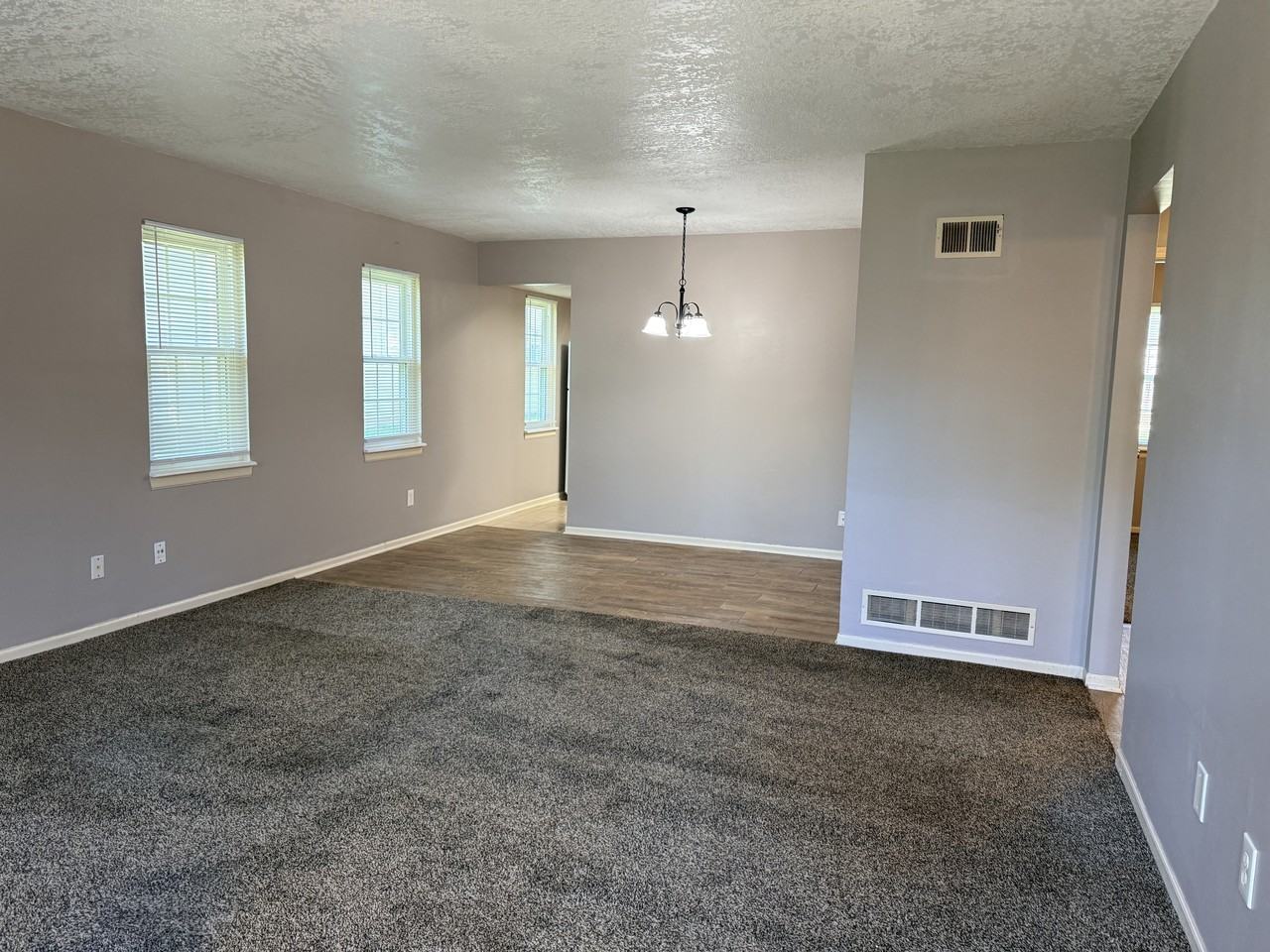 10009 Nw Jones Dr #A - Photo 4 of 12