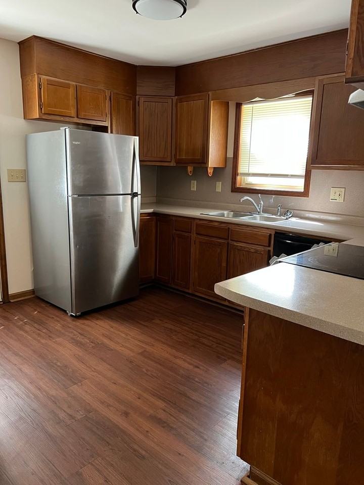 120 Double Eagle Dr - Photo 3 of 14