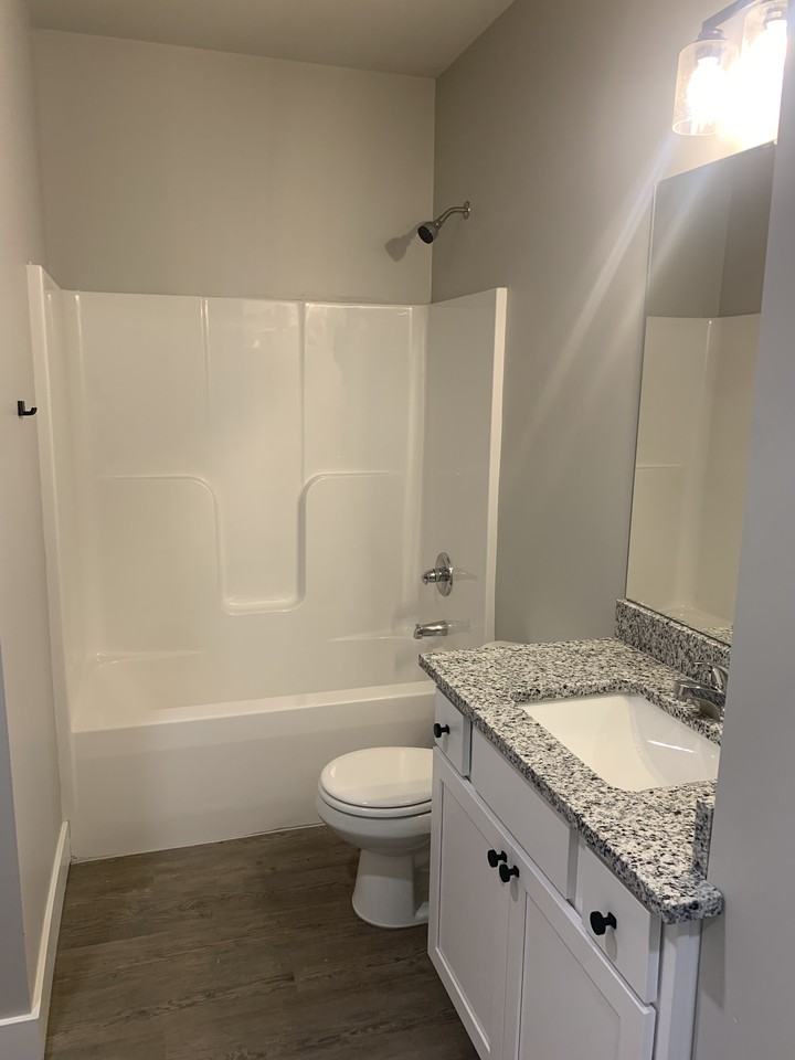 1423 W 37th St N #1 - Photo 6 of 11