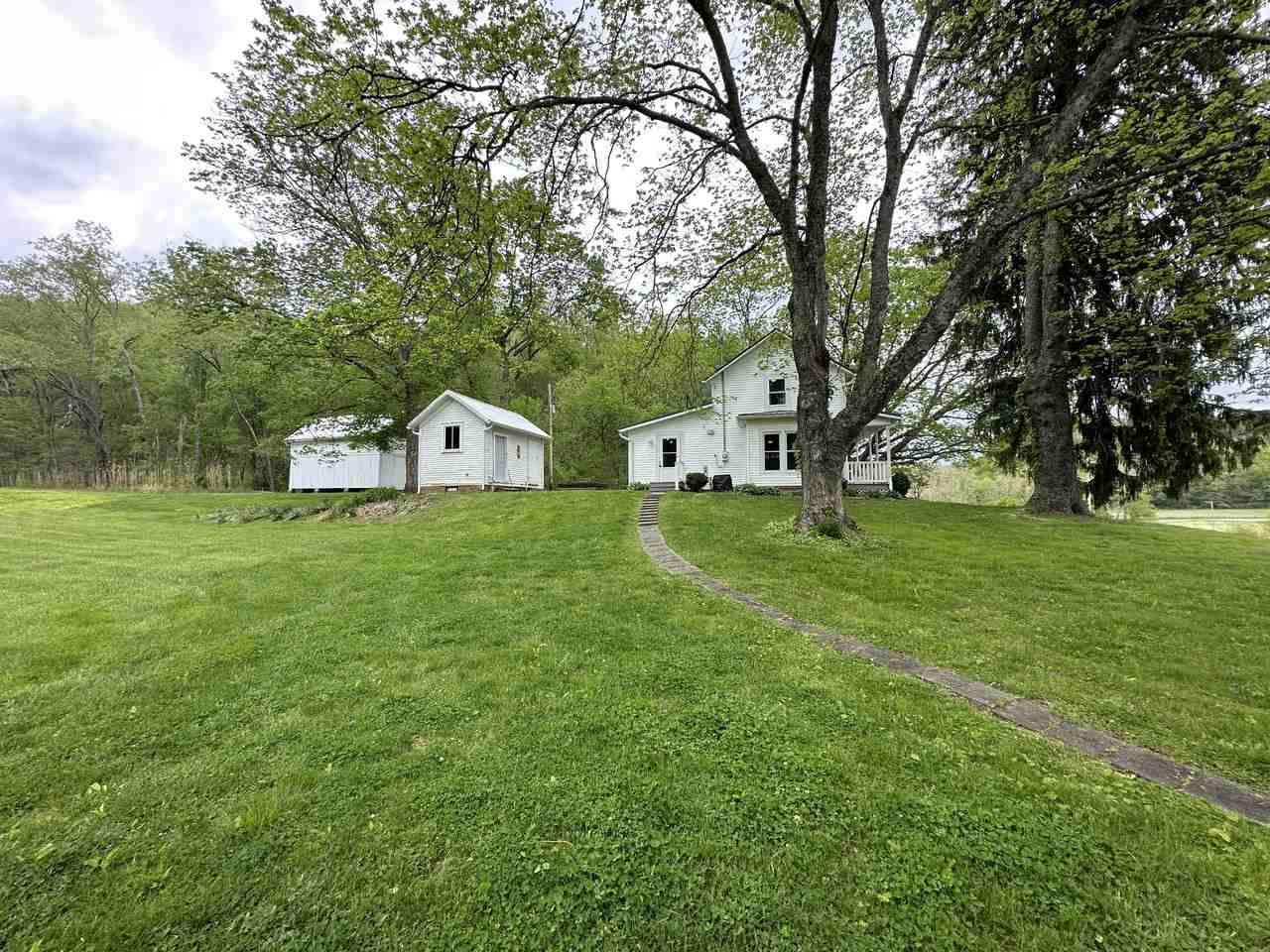 75601 8th Street Rd #1 - Photo 2 of 19