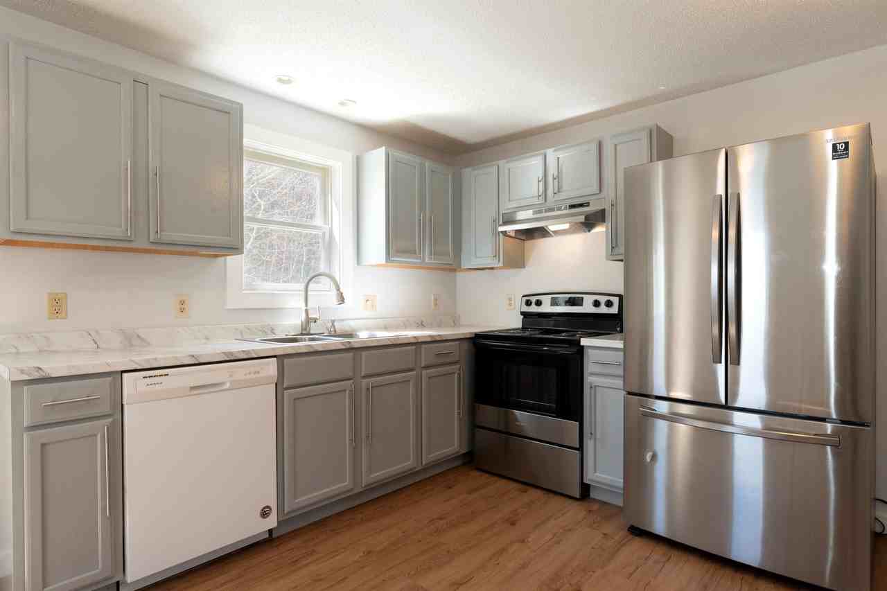 7 Colby Way #A - Photo 2 of 22
