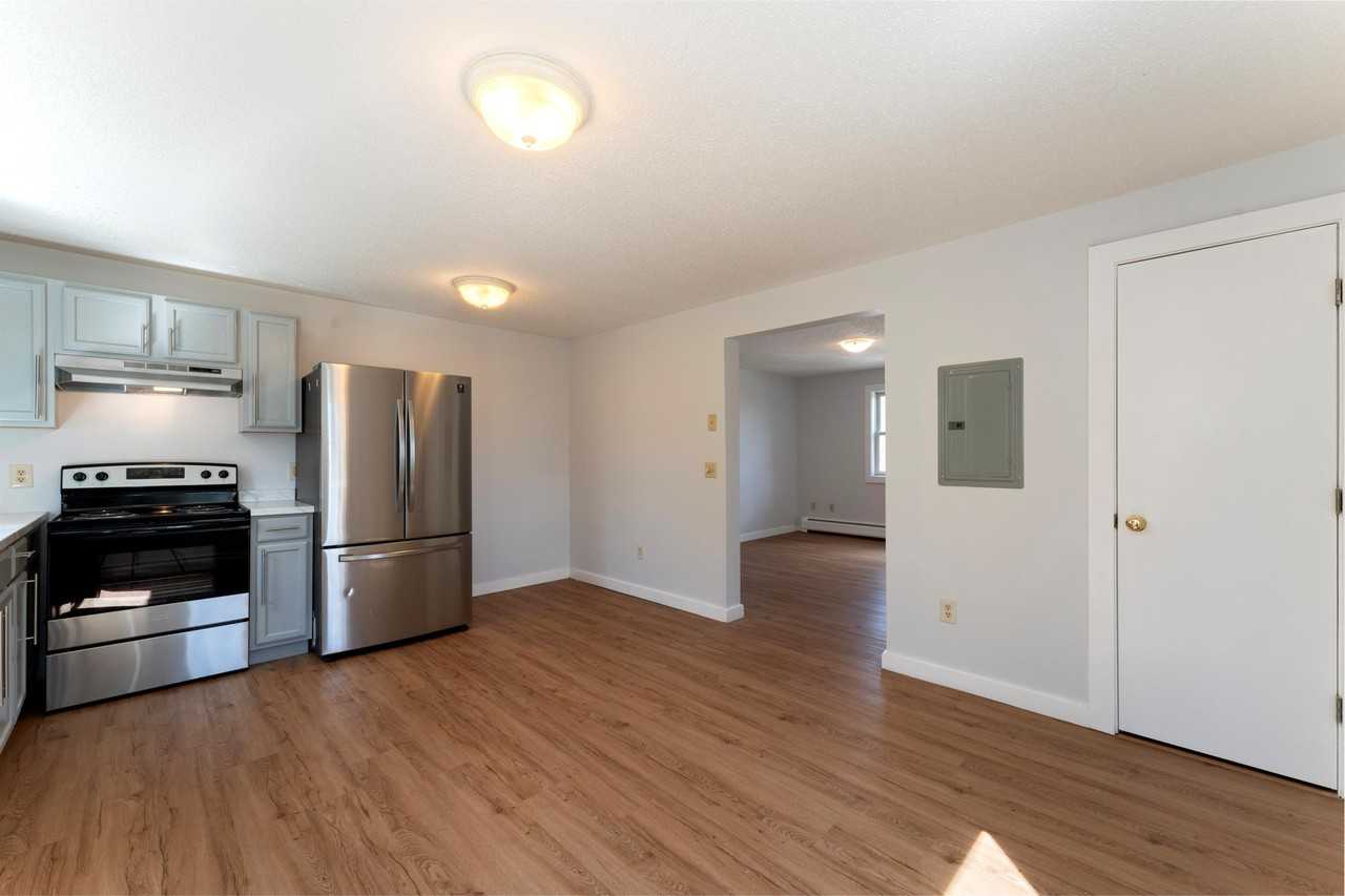 7 Colby Way #A - Photo 5 of 22